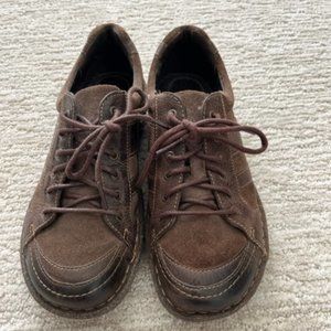 Born lace up leather shoes women size 8.5 brown suede casual